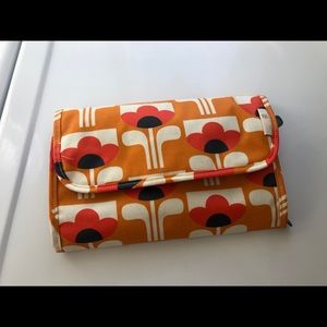 Travel make up bag